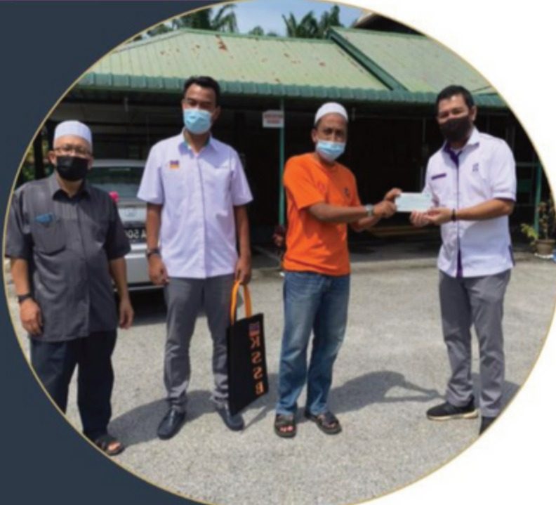 Sumbangan untuk Masjid Lama, Kampung Bukit Badong.