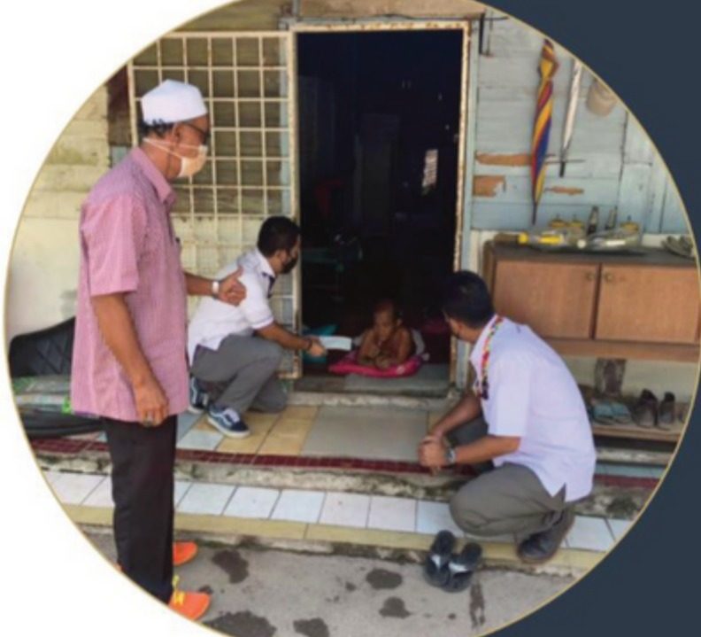 Bantuan untuk keluarga yang terjejas ribut petir di Batang Berjuntai.